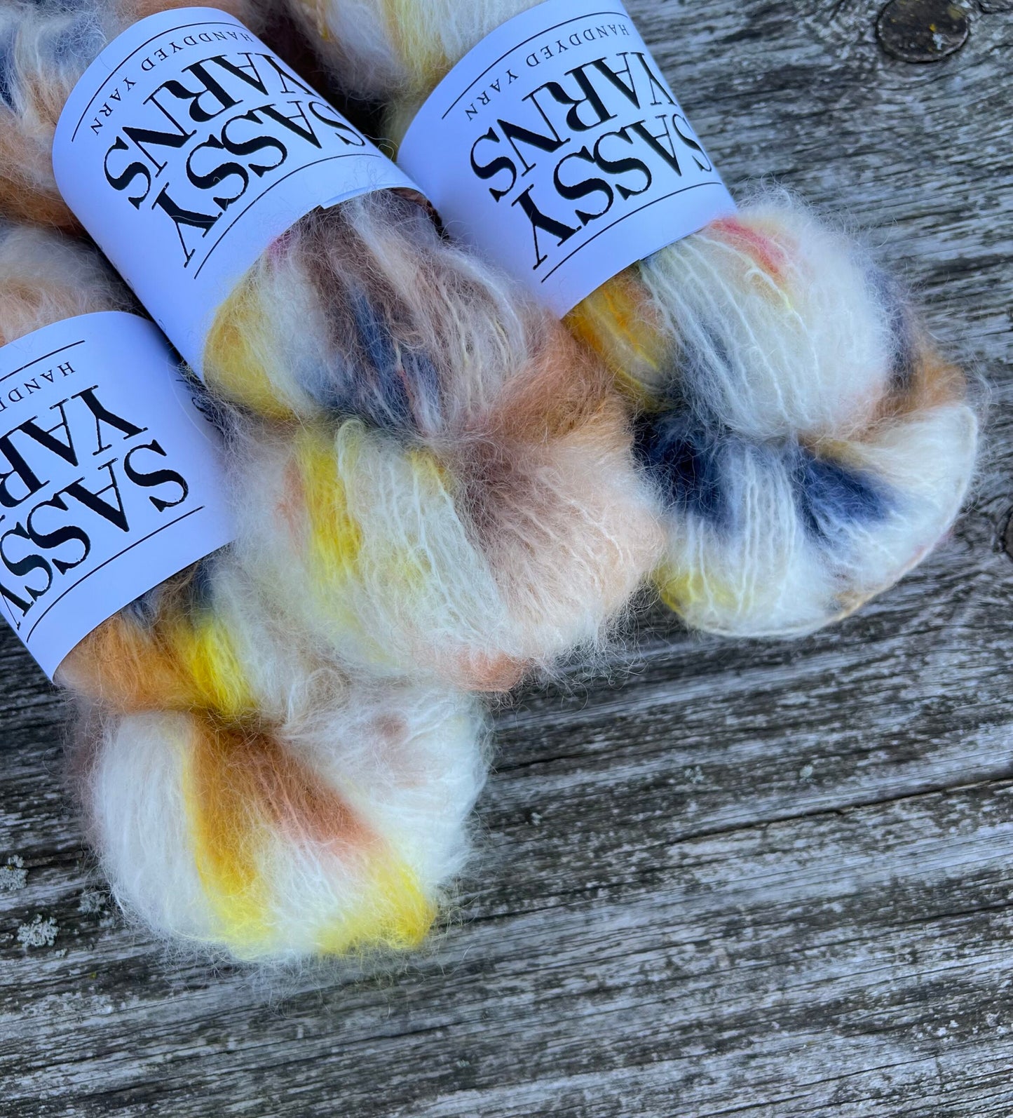 Chunky/fed Mohair - Picasso - View 2