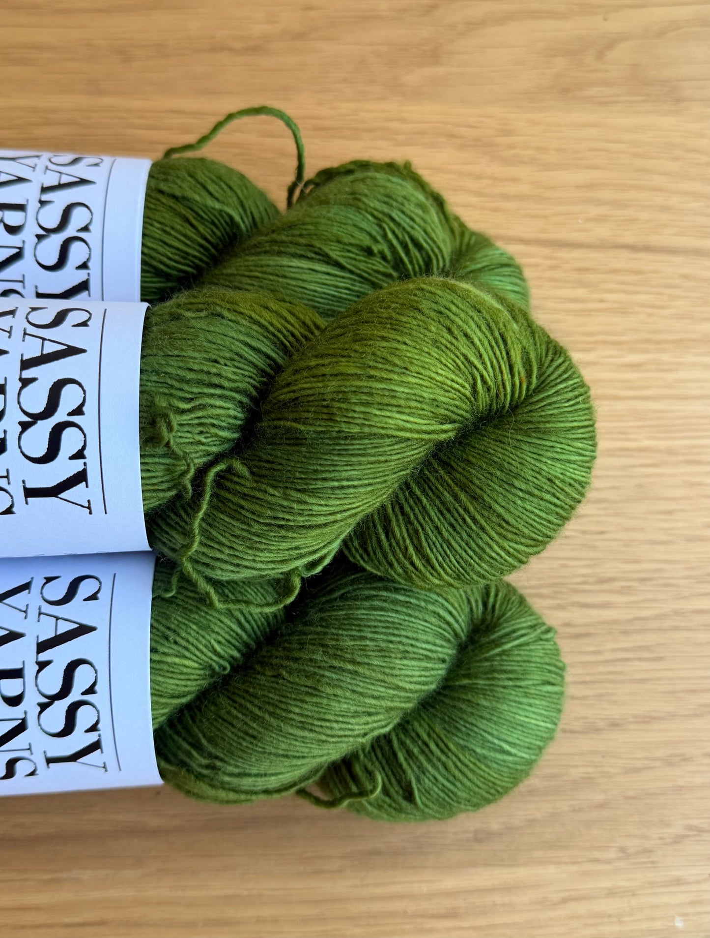 Merino Singles - Grønne Oliven