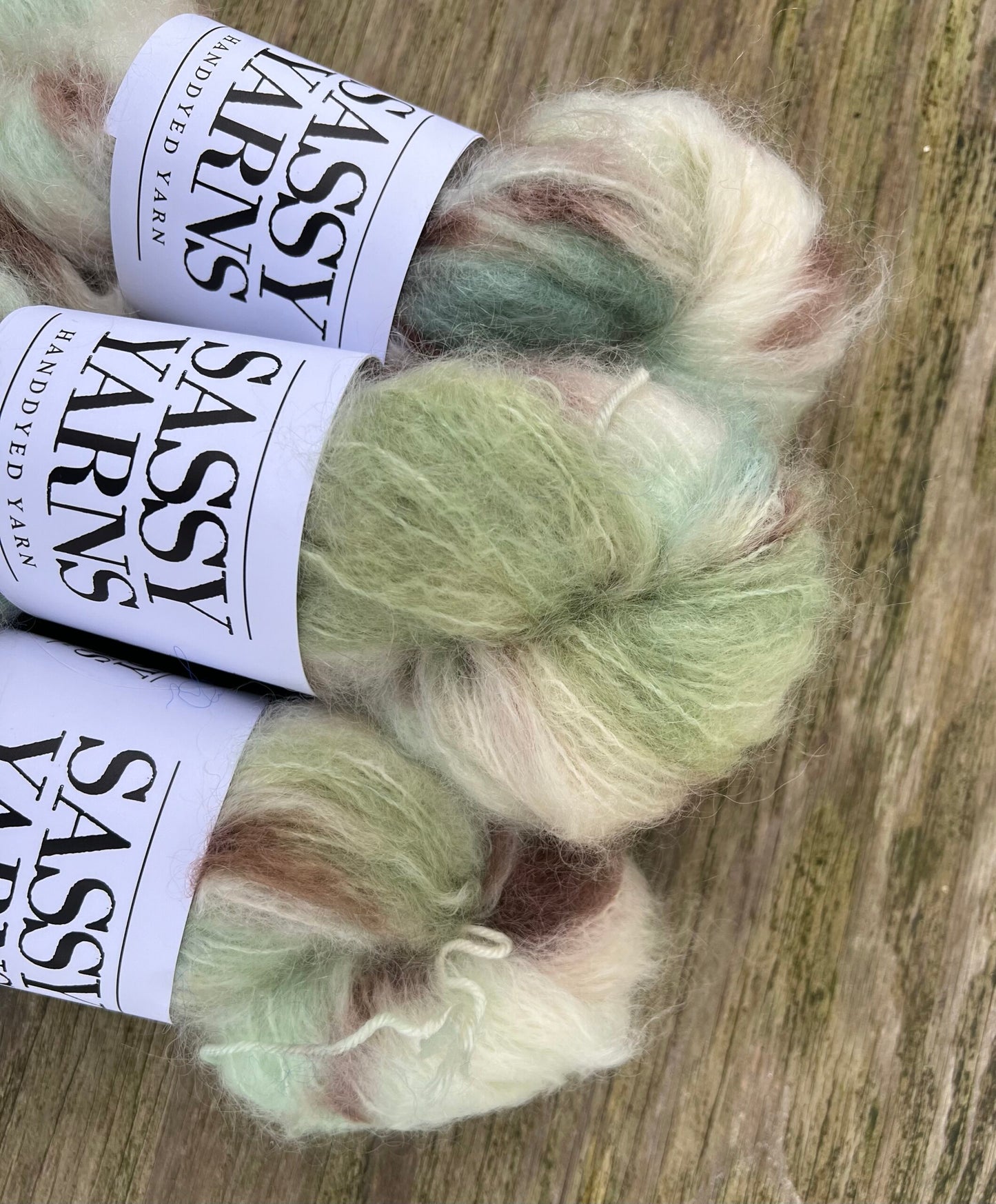 Chunky/fed Mohair - Pistacie - View 2