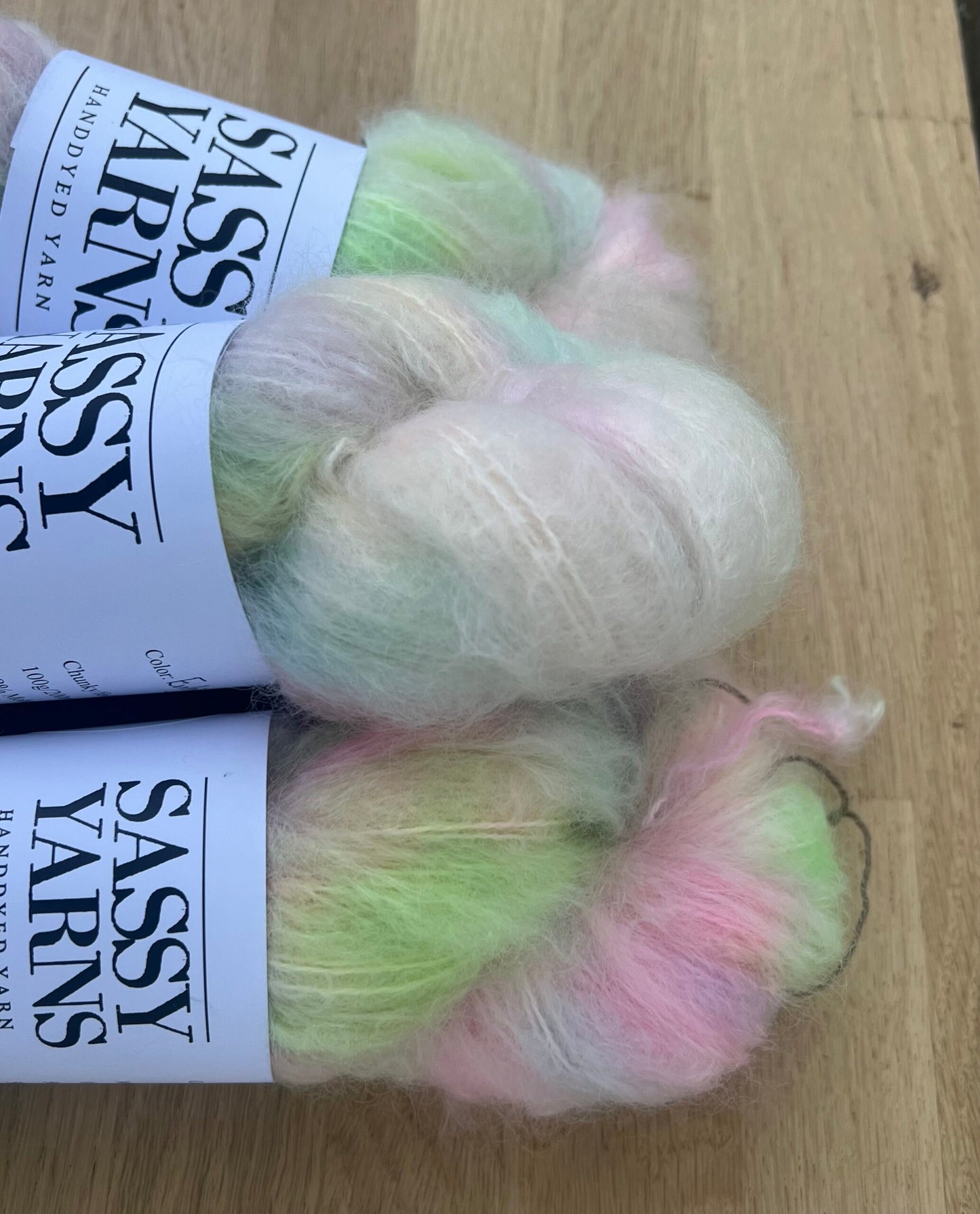 Chunky/fed Mohair - Enhjørninge Prutter - View 2