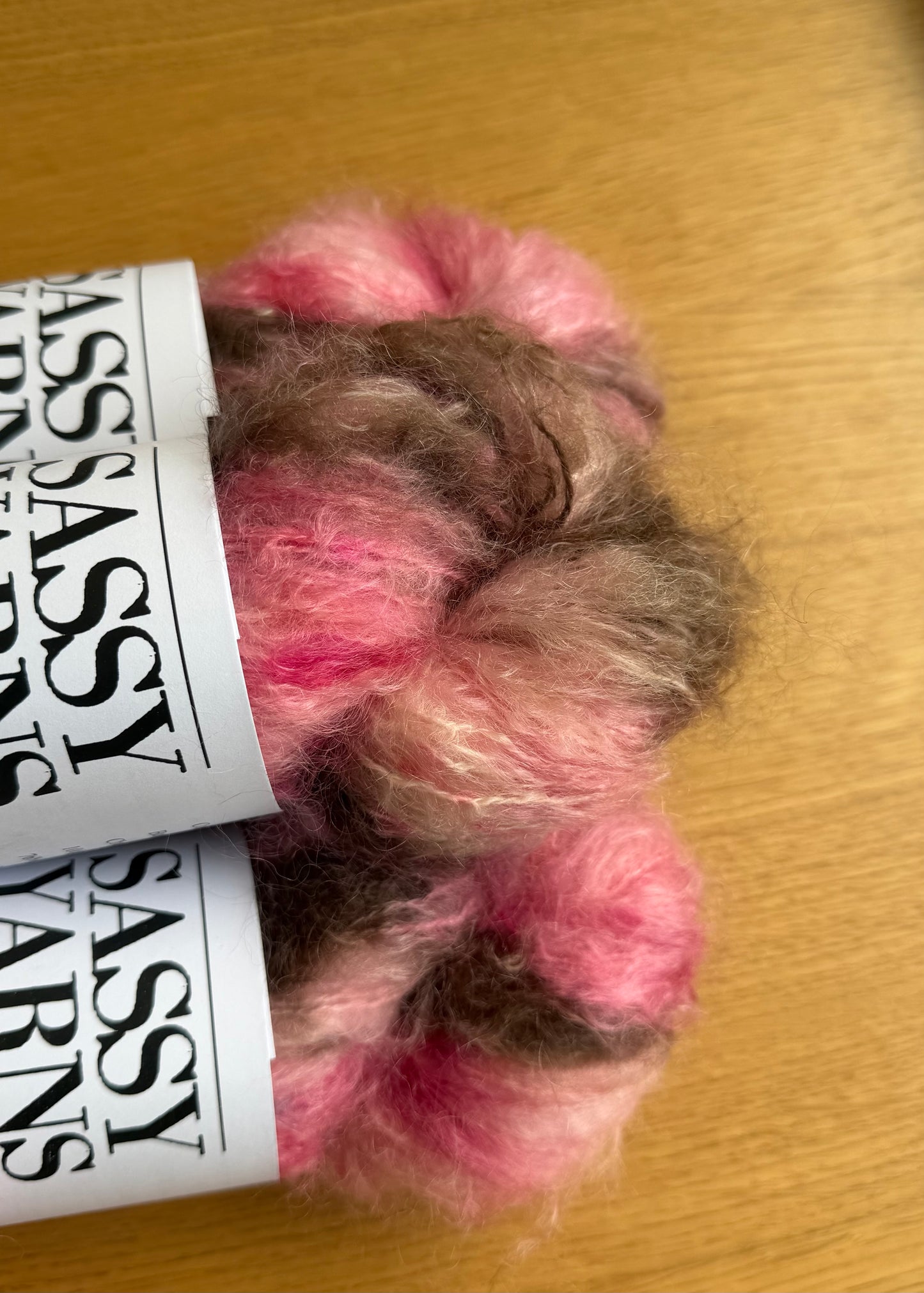 Chunky/fed Mohair - Solbærdrøm