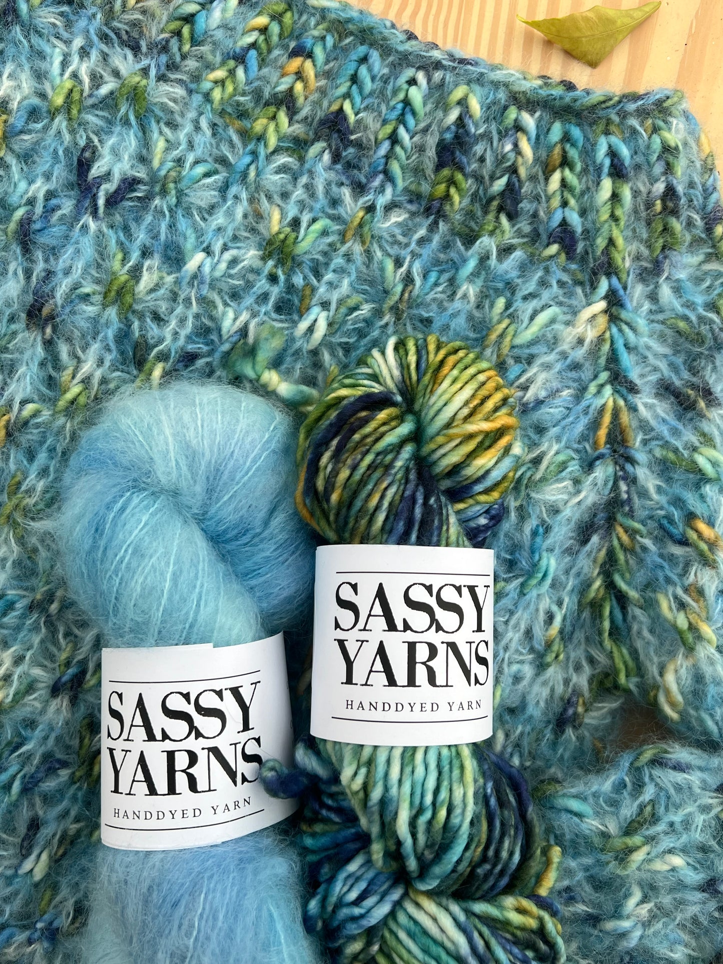 BEAR SWEATER AF PURE KNIT AND PURL – BLÅ