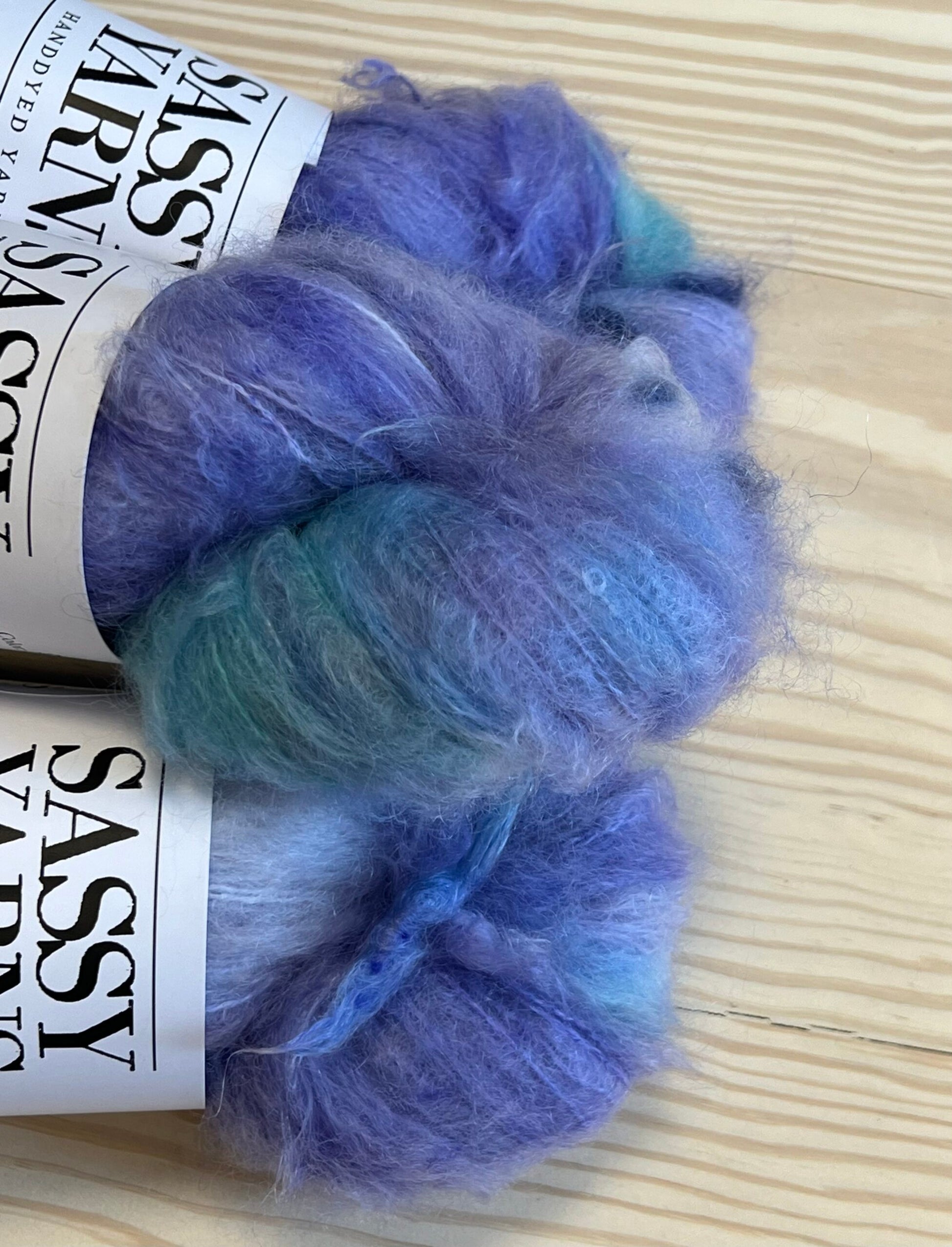 Chunky/fed Mohair - Pure - View 2