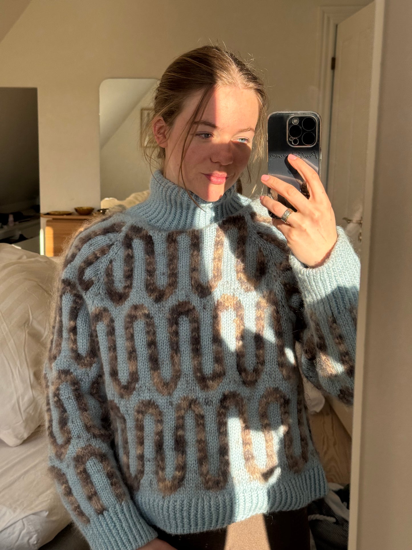 WAVE SWEATER AF SPEKTAKELSTRIK