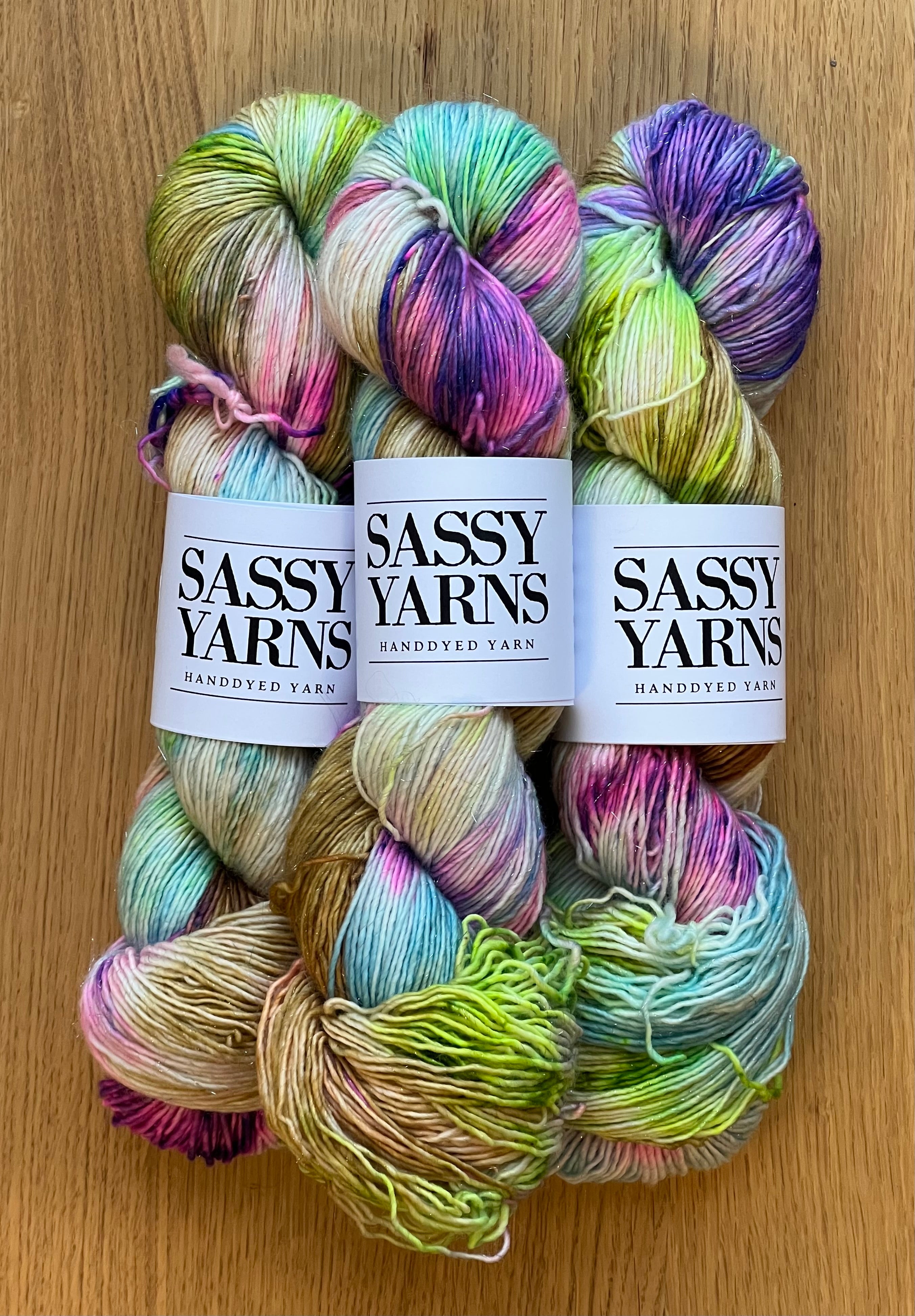 Merino Singles glitter Fantasi Sassy Yarns