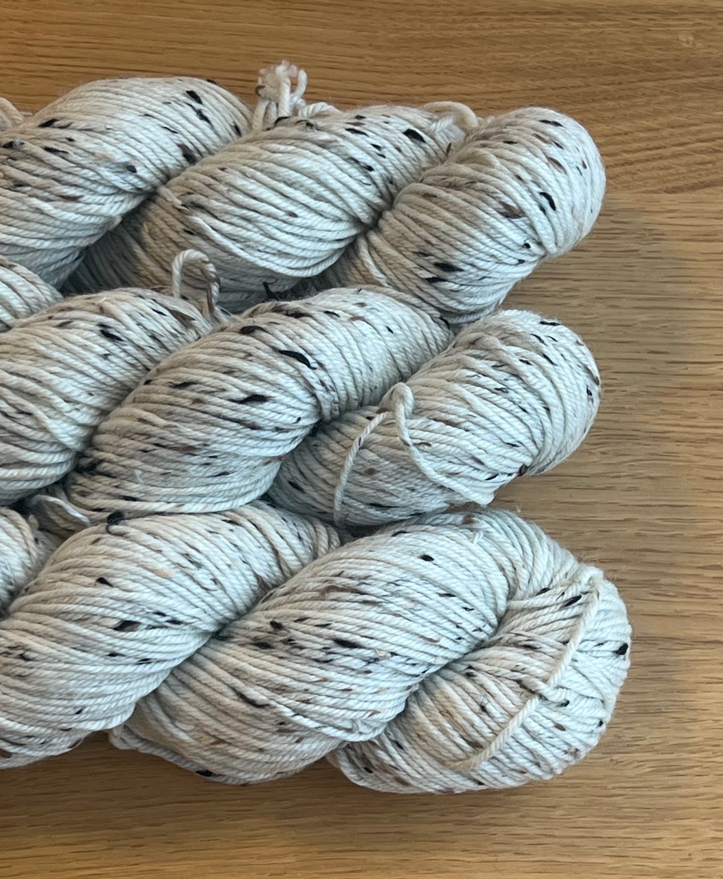 Merino Tweed ufarvet