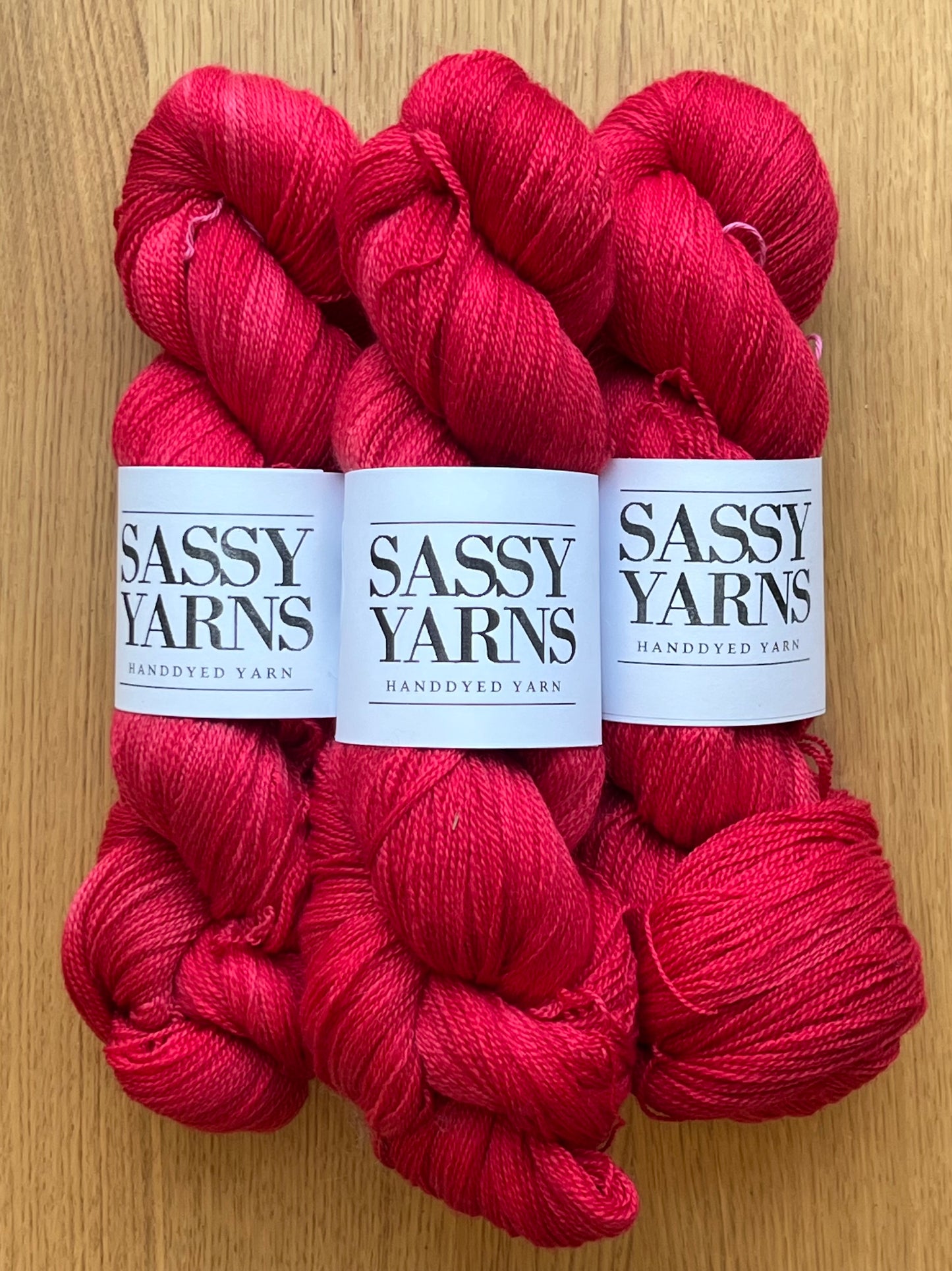 Merino lace 800 - Rubin