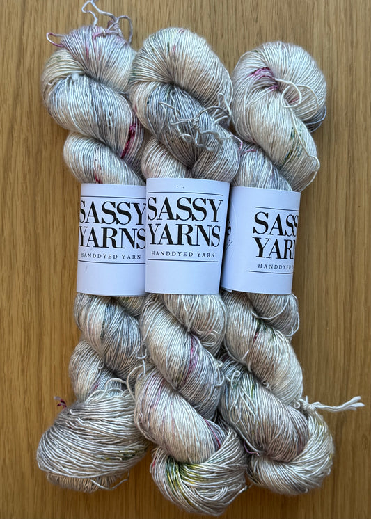 Pure Silk Singles - Vejkant