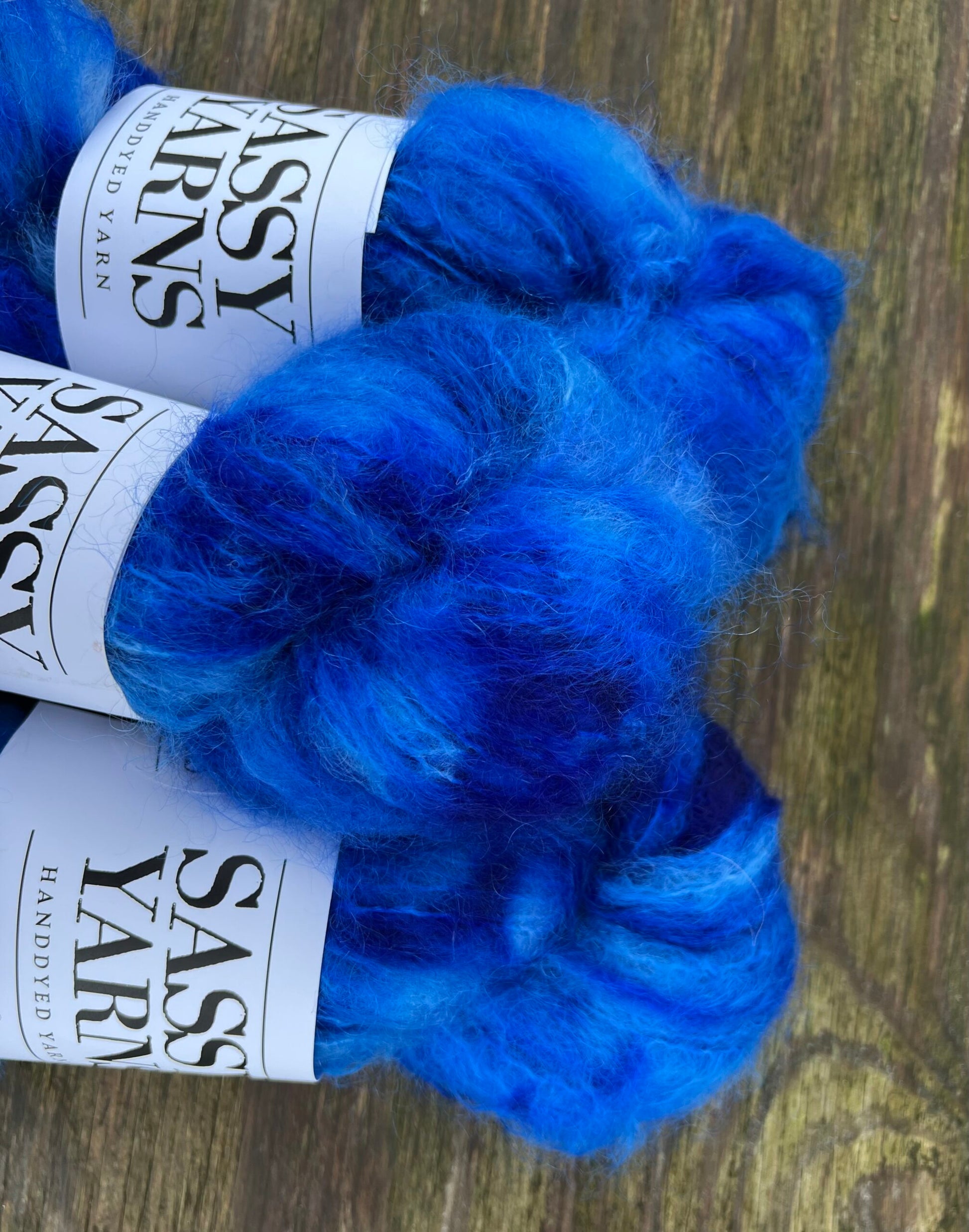 Chunky/fed Mohair - Royal - View 2