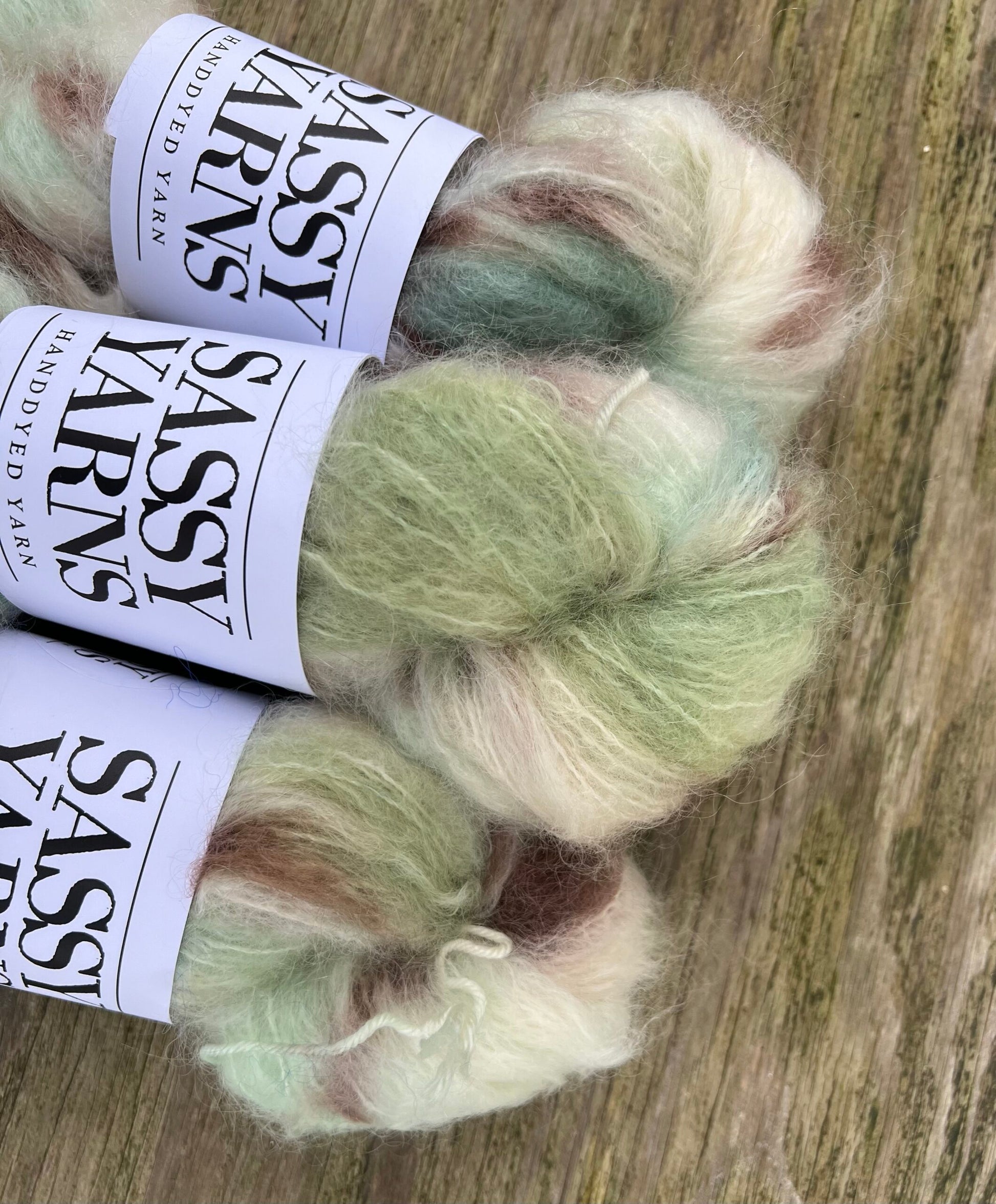 Chunky/fed Mohair - Pistacie - View 2