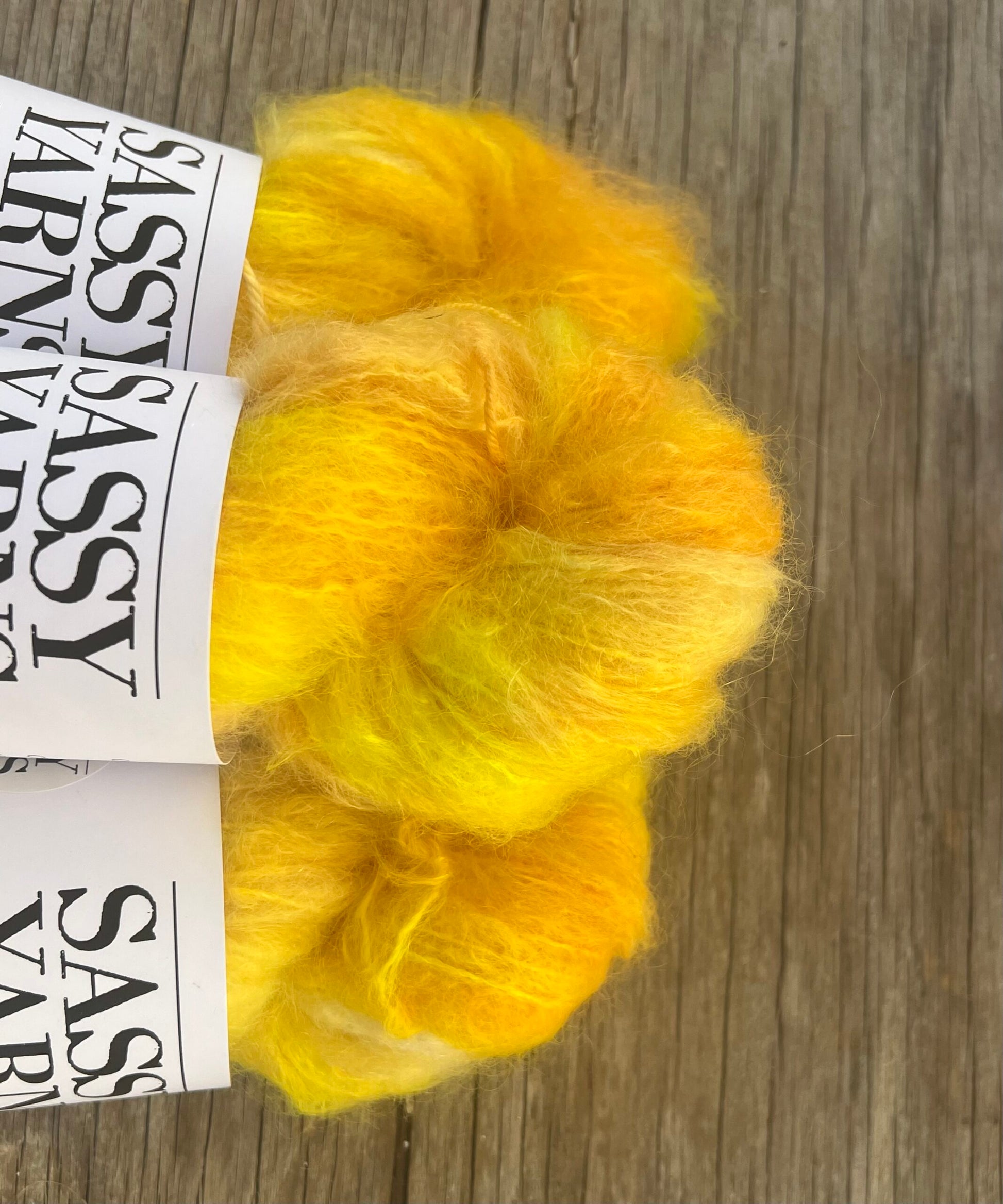 Chunky/fed Mohair - Solskin - View 2