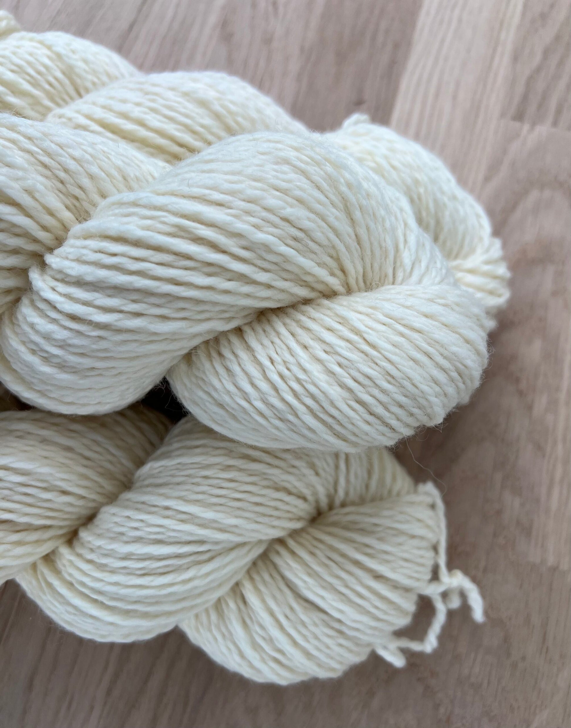 BFL Aran - Ufarvet - View 2