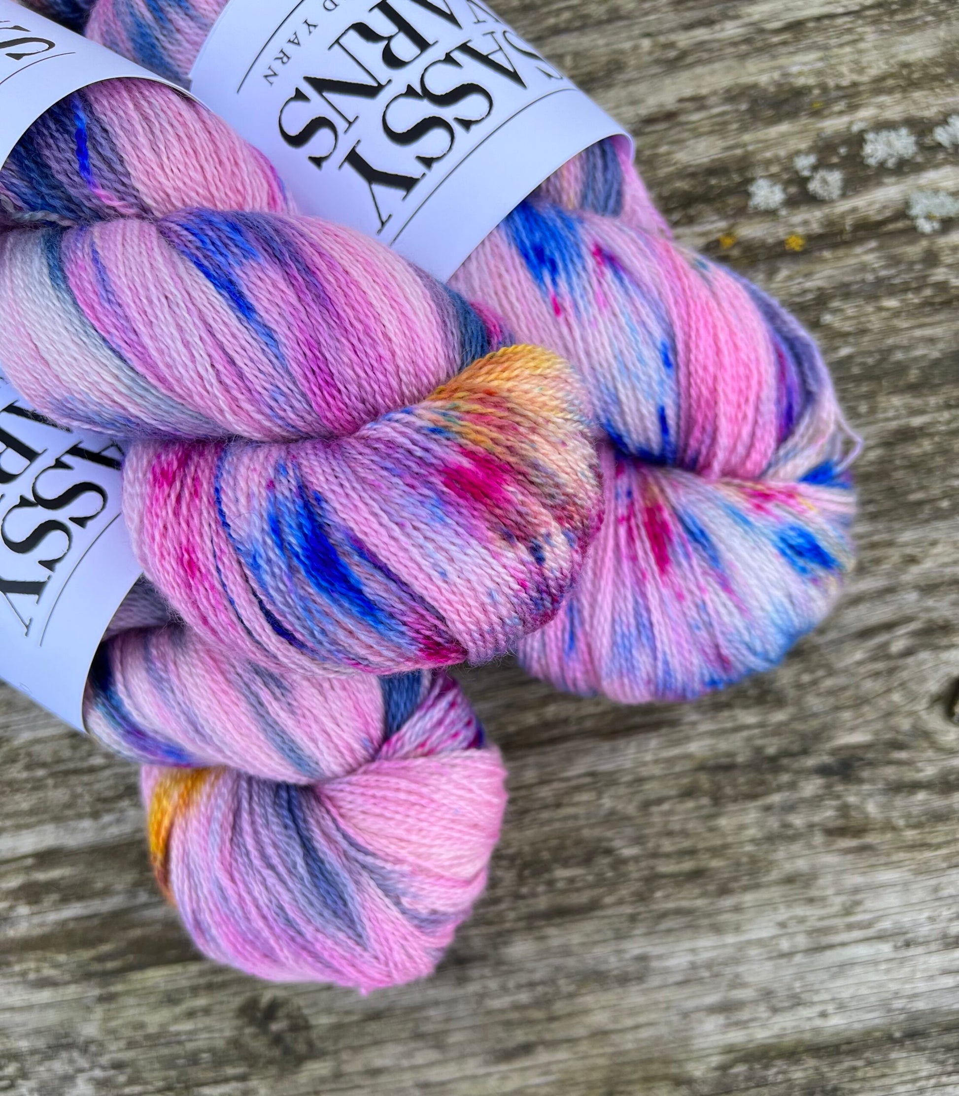 Merino lace 800 - Funky Town - View 2
